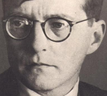 关于肖斯塔科维奇的评价如何？对世界音乐有着怎样的贡献