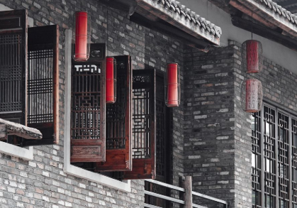 为什么古代的窗户都是纸糊的，刮风下雨怎么办