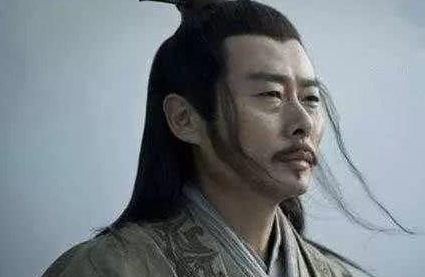 张良不惜万金之资刺秦，后来怎么成一代谋士的？