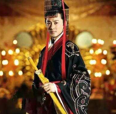 古代贵族为什么要带佩剑 除了防身还有什么意义