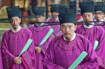 作为高官厚禄的标志性特点,为什么在明朝的工资就那么低呢?