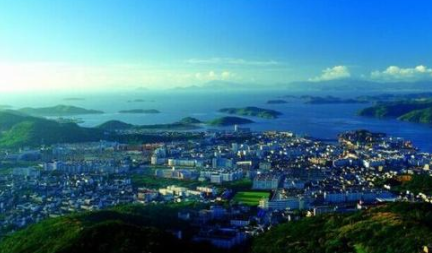 舟山群岛：中国最大的岛群，共有大小岛屿1339个