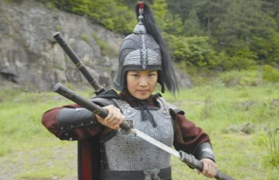 “巾帼不让须眉”，抗倭英雄瓦岑花的人物介绍