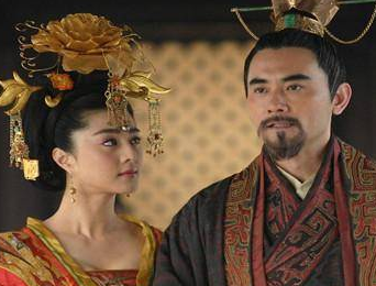 高力士为什么会支持杀掉杨贵妃？唐玄宗在干什么