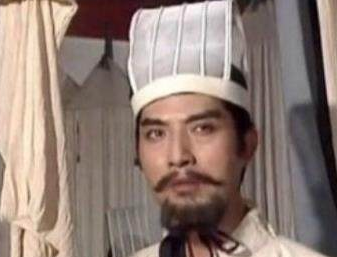 杀死曹魏皇帝的司马昭为了不让自己落得弑君的名声，他做了什么事情？