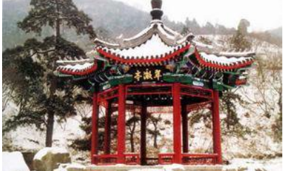 宋代诗词之池州翠微亭鉴赏，岳飞在诗中描绘了什么景象？