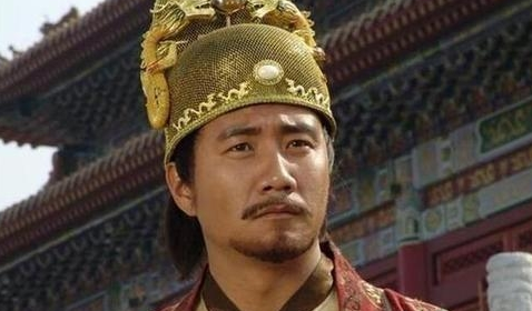 出身低微的朱元璋为何称帝后却暂停了科举呢？