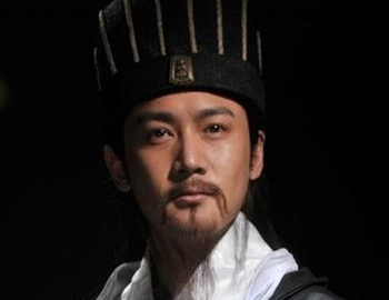 诸葛亮在刘备去世后，权势有多大？专权到什么地步