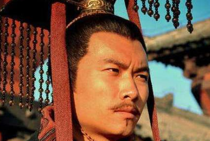 在曹操面前扮演忠臣的司马懿？为何要等曹操死后才造反？