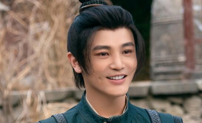 《有翡》殷沛是谁演的？殷沛结局介绍