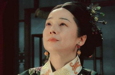 历史上女性的地位怎么样？为什么历史上有不少女性掌权的人物？