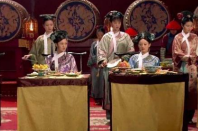 乾隆皇帝的年夜饭吃什么？有多少个菜品？