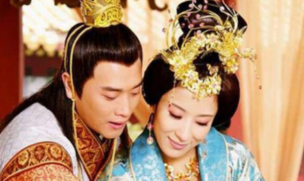 一生只有一个老婆的皇帝，发明一东西流传至今