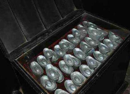 古代碎银子到底有多值钱 为何丢下碎银子付账就可以走