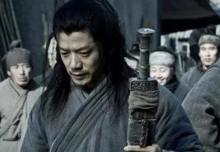 韩信为何不杀死让他受胯下之辱的屠夫？原因是什么？