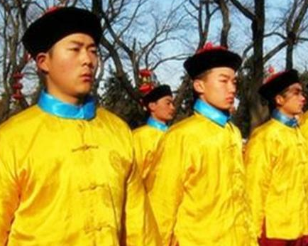 清朝官员可以随意穿黄马褂吗 黄马褂如果穿坏了怎么办