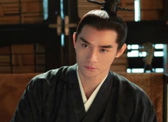 《孤城闭》主演是谁？这部剧讲的什么故事？