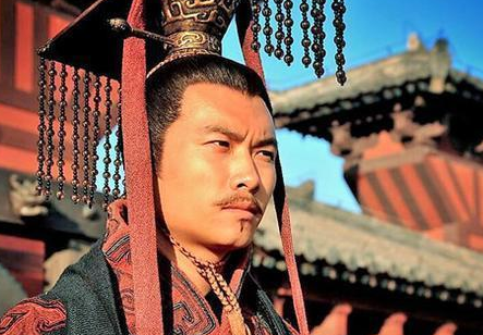 曹丕继承只有为什么放着疲弱的蜀汉不打？而是偏偏选择打孙权？