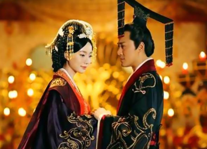 古代后宫的生活到底是什么样的 妃子们为何总是要明争暗斗