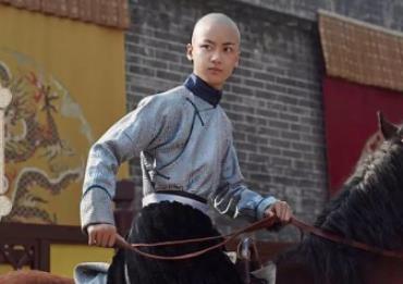 永璂：大清最悲剧的皇子，母亲是皇后自己却抑郁而终