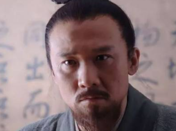 李善长是怎么从军中小吏变成明朝宰相的？靠的是什么