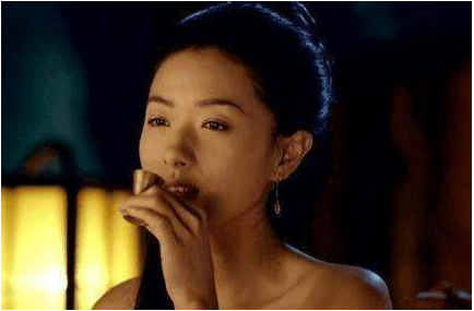 古代陪嫁丫头除了照顾起居外 还有什么作用呢