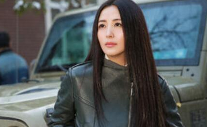 《以家人之名》中陈婷为何对凌霄那么狠心呢？