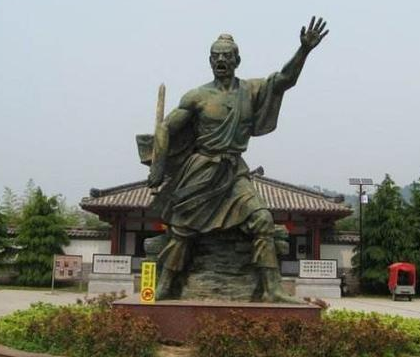 大泽乡起义陈胜实力在一步步的壮大 最后为什么会迅速的土崩瓦解