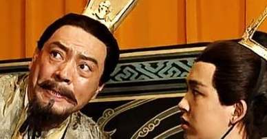 年仅10岁的他便当了皇帝,父亲同伯父皆是乱世英雄,但死因成谜?