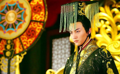 汉宣帝能从权臣手中夺回江山，为何汉献帝不可以？