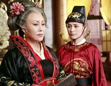 武则天为什么非要做皇帝 武则天又是怎么能当上皇帝的