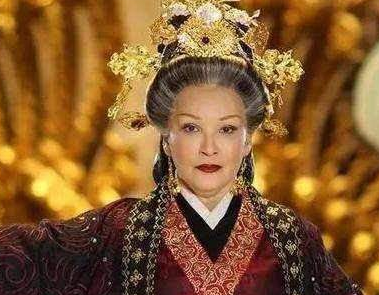 汉武帝为何会听命于窦太后？原因是什么