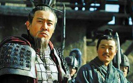 造成蜀汉后期人才短缺的原因是什么？有没有诸葛亮的原因？