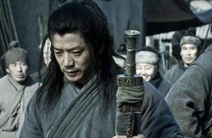 韩信那么厉害为何最后会被一个女人算计死呢？