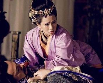 曹操建铜雀台的真正目的是什么？真的是是为了享乐吗