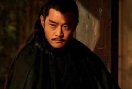 周瑜提出的二分论是什么？和诸葛亮提出的隆中对比呢？