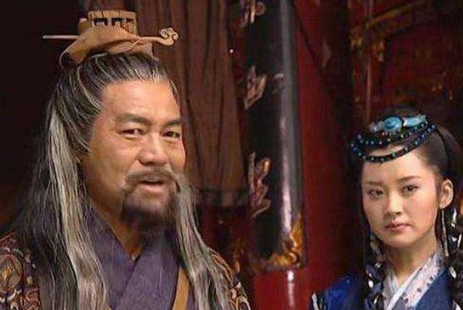 武侠小说中各大门派割据一方，为什么官府不过问？