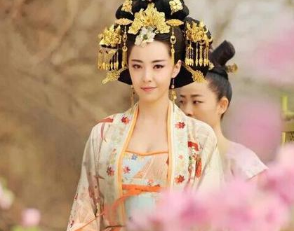 历史上妃子的生活是什么样的 真的和电视剧演的那么精彩吗
