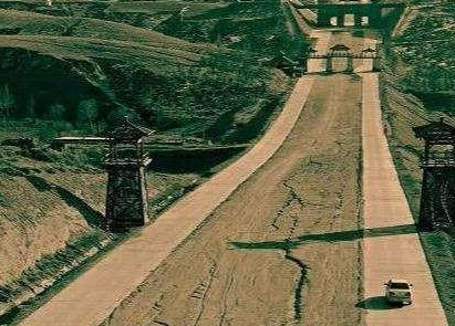 秦始皇修的路究竟是怎么修的 为什么两千年来都没有长草