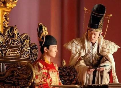 魏忠贤都能压着后金在山海关之后 崇祯为什么会落到自杀的下场