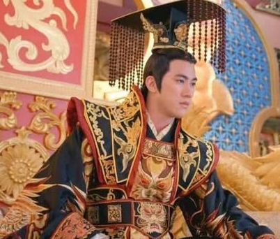 古代是如何称呼皇帝的 万岁和皇上都是错误的