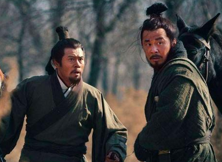 陈宫矛盾的一生，他选择辅佐吕布背后的原因是什么？