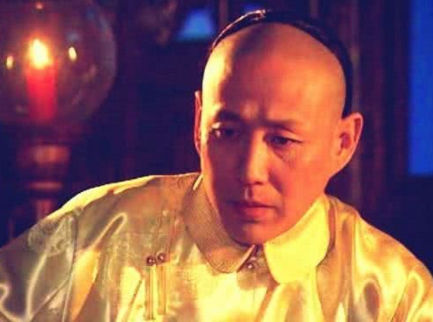 康熙帝死前指定一个男人陪葬是真的吗？这个人是谁？