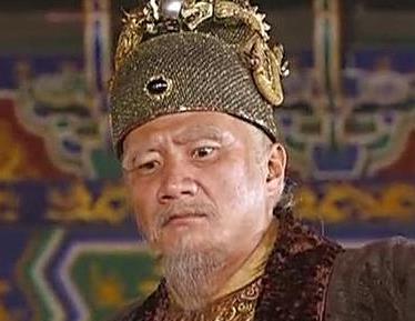 朱元璋杀了很多功臣，为何当时没人去刺杀他呢？