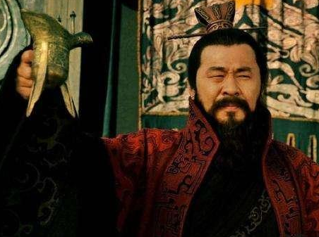 诸葛亮和庞统之间的差距有多大 如果庞统对战司马懿会怎么样