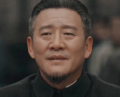 《鬓边不是海棠红》刘委员是谁演的？刘委员扮演者资料介绍