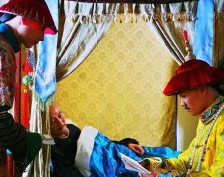 乾隆真的无可救药了吗 乾隆为什么会传位给嘉庆