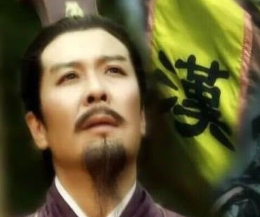 刘备不是有四个儿子吗？为什么传给阿斗呢？