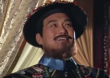 顺治帝先把多尔衮厚葬，为何后来又掘墓鞭尸？