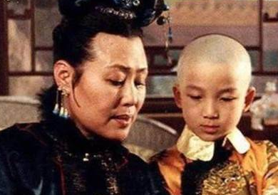 孝庄皇后死后为什么被康熙停尸37年才下葬？